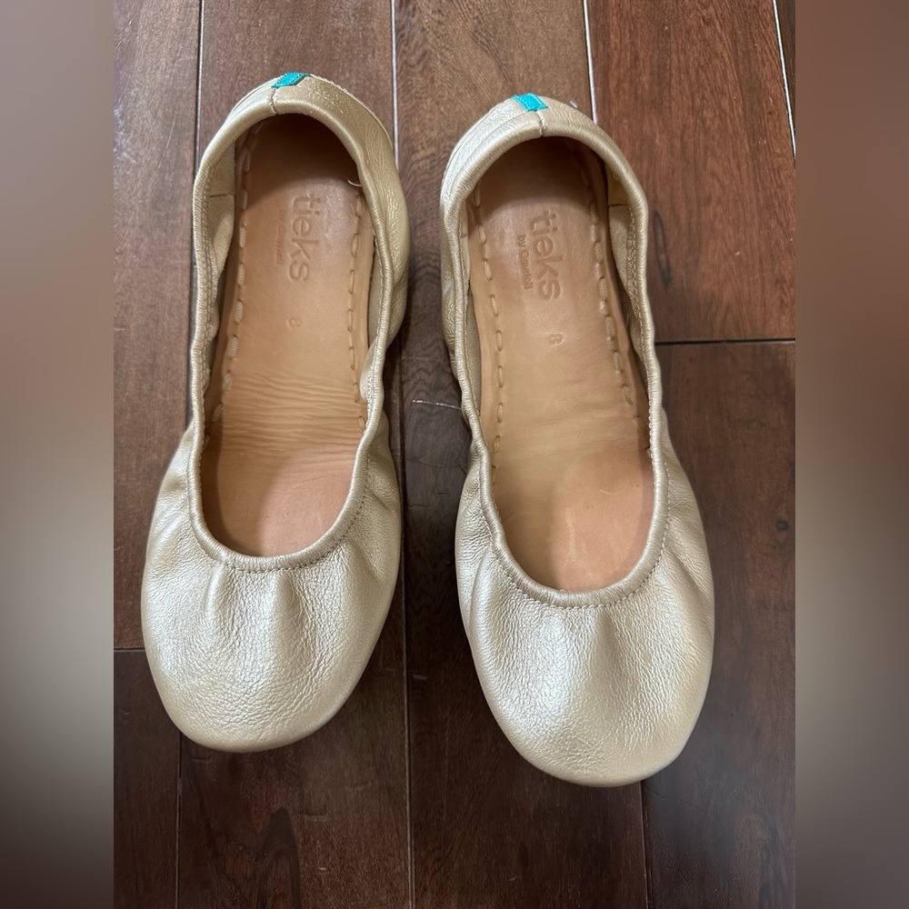 Tieks Metallic Champagne size 8